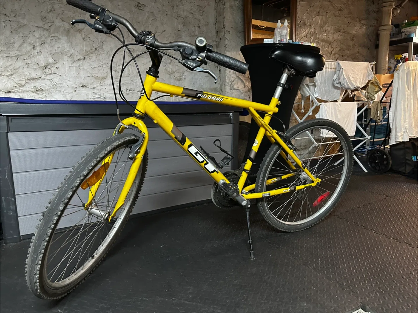 GT Palomar Yellow Mountain Bike image indicator(2)