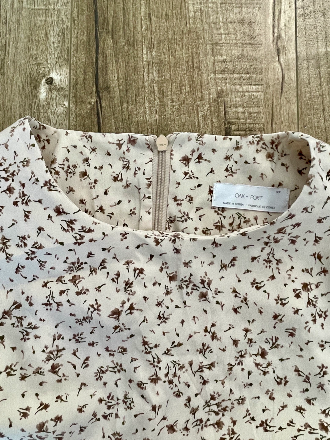 Oak + Fort Cream Colour Floral Dress - Size S