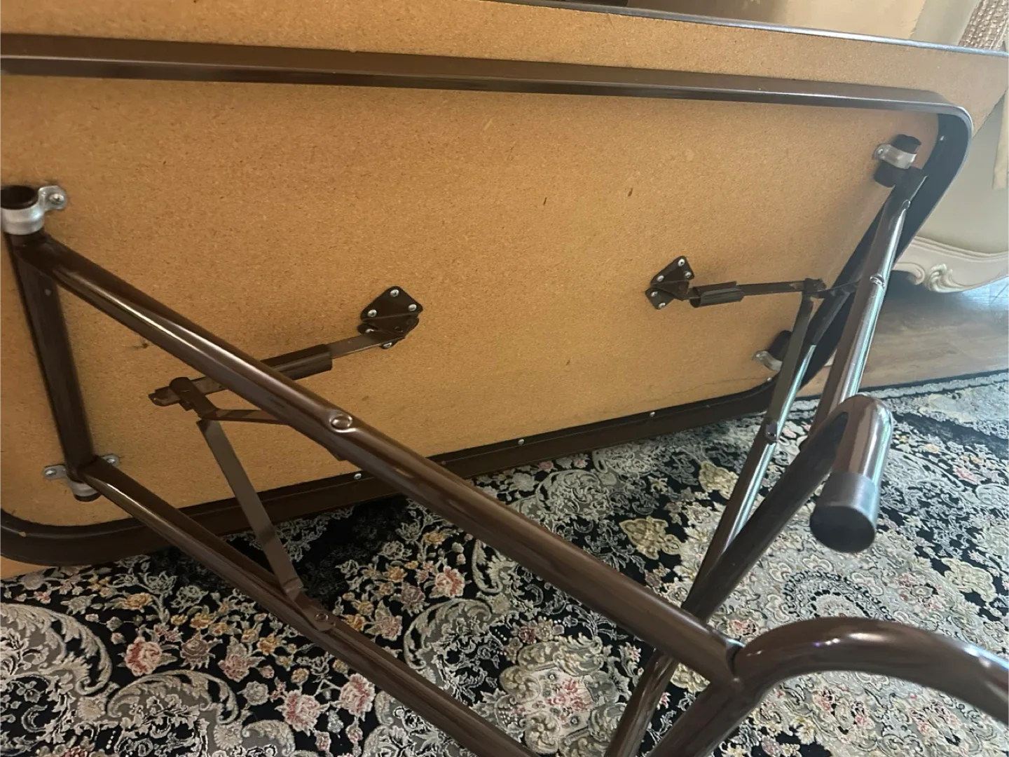 Folding Table - Brown image indicator(2)