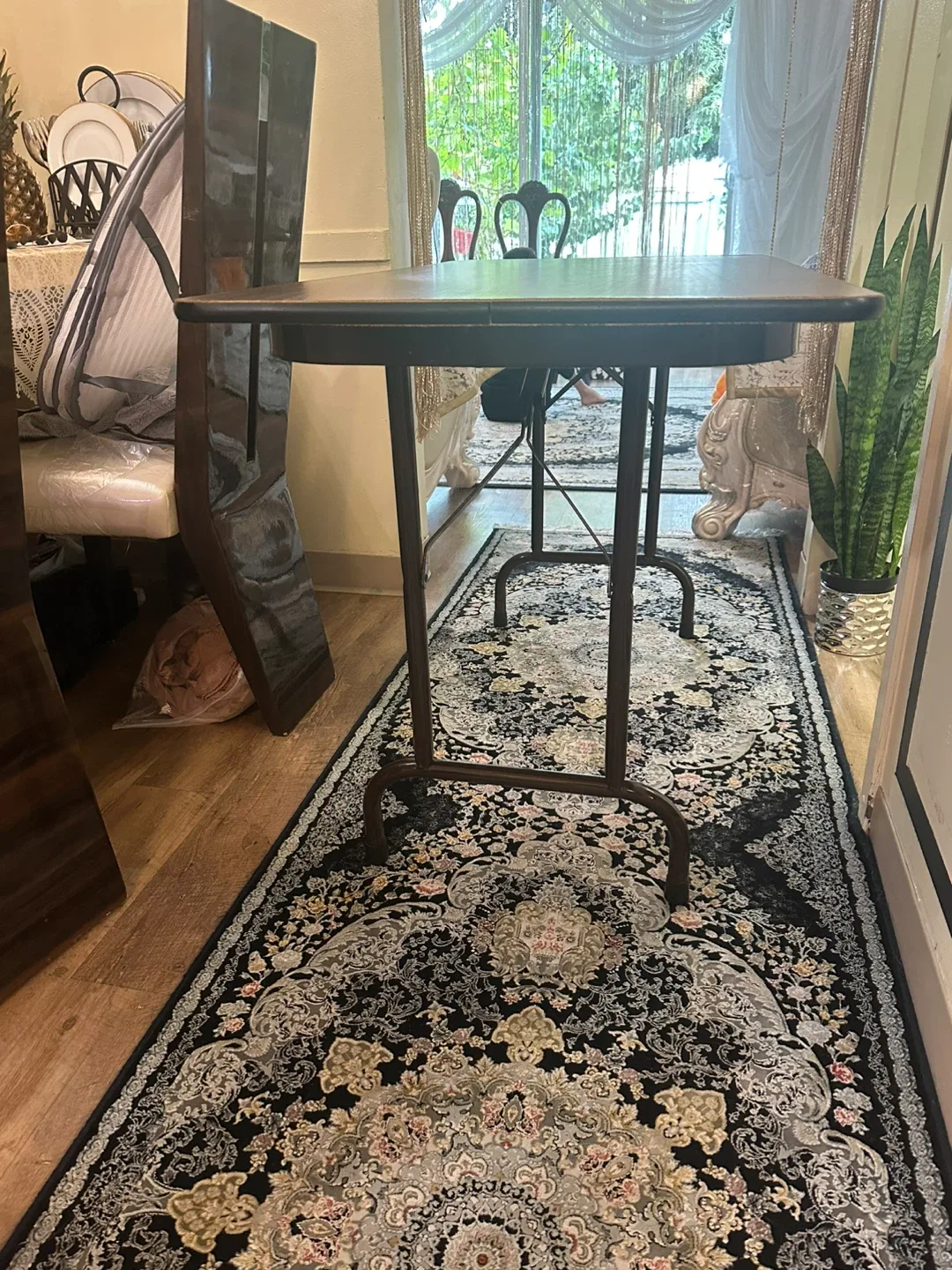 Folding Table - Brown image indicator(4)