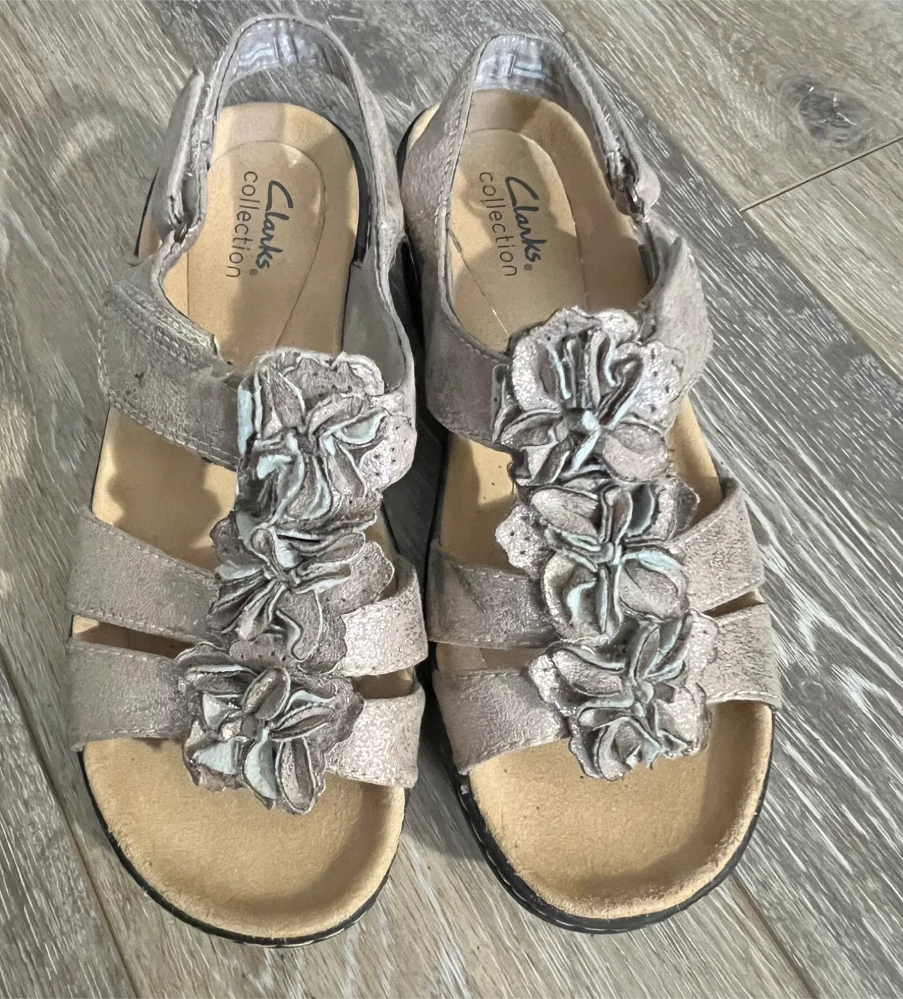 Clarks Collection Women's Sandals Size 7