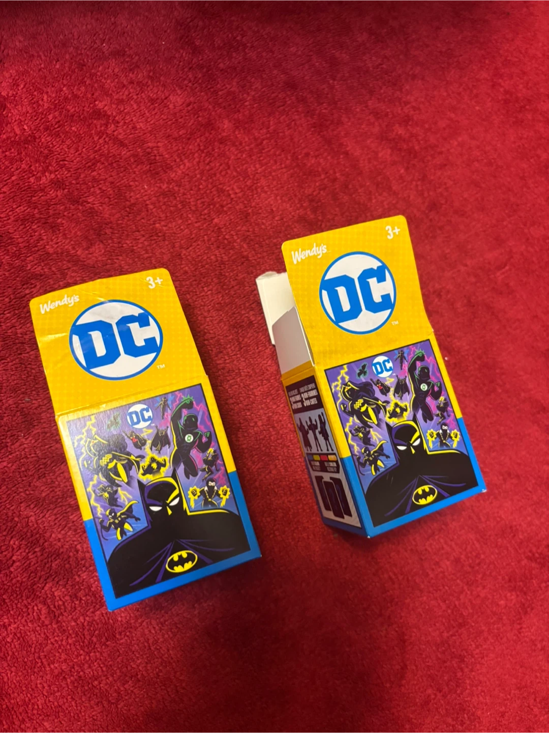 Wendy's DC Mini Figures with Cards 🥕 - photo 3