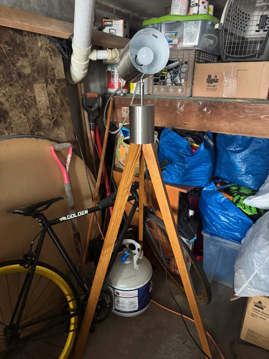 Tripod Floor Lamp - Wood & Metal image indicator(2)