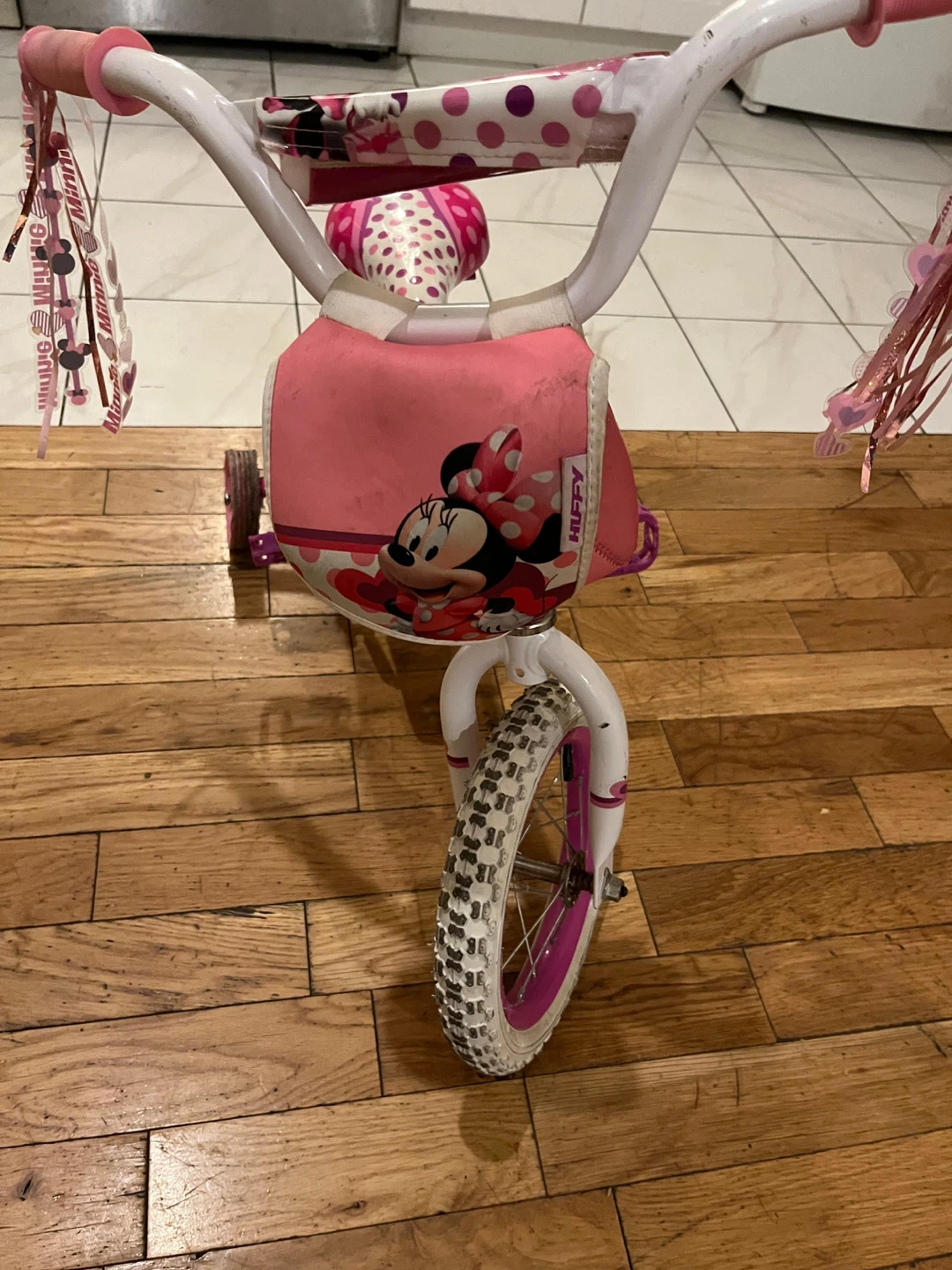 Huffy Minnie Mouse Girls' Bike