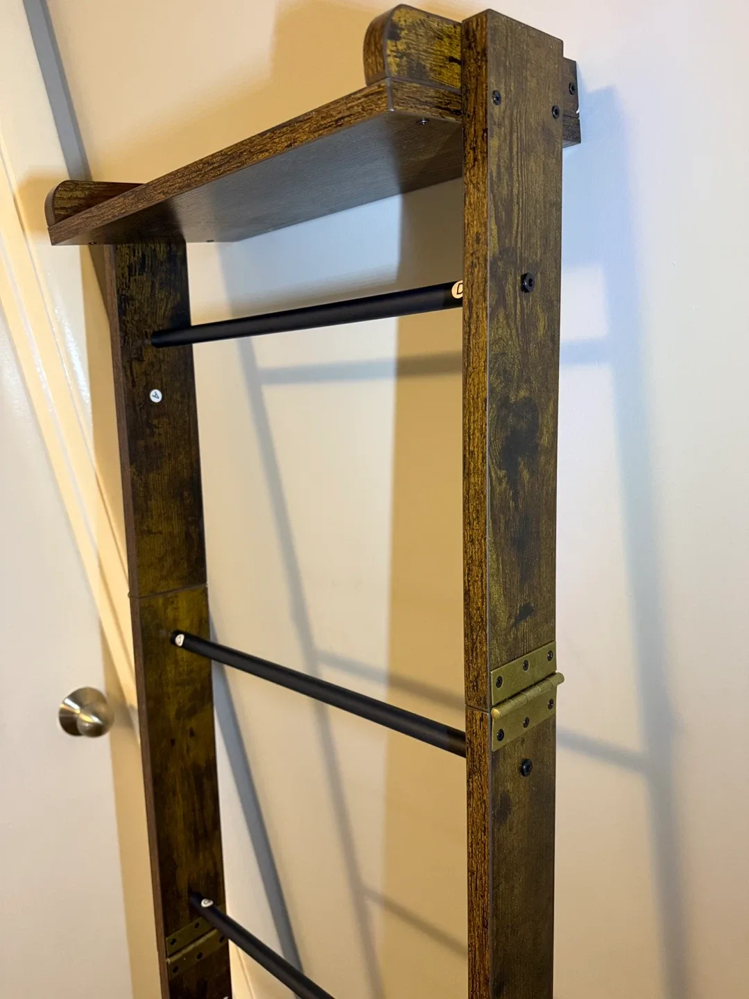 Wooden Blanket Ladder Rack image indicator(3)