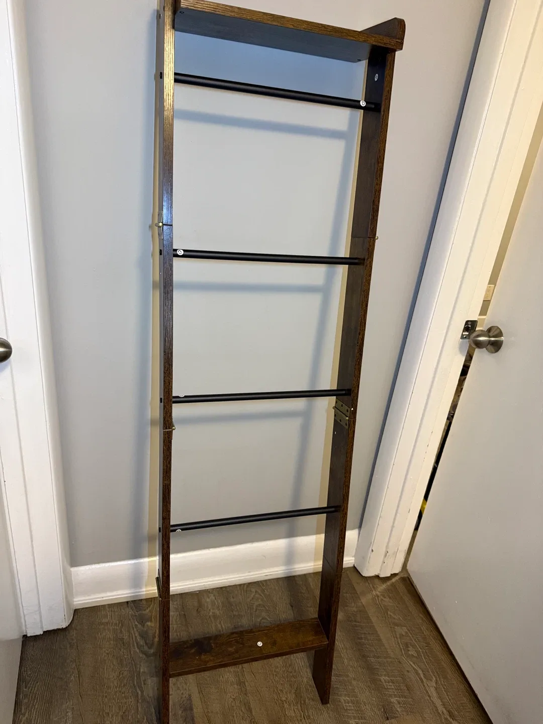 Wooden Blanket Ladder Rack image indicator(2)