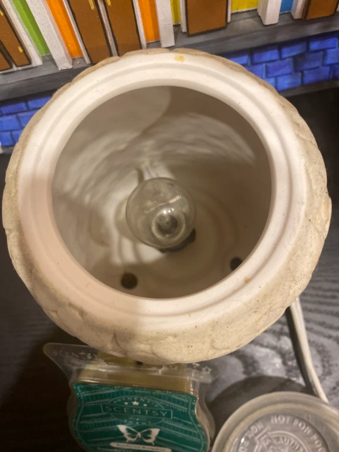 Scentsy Warmer with Rainforest Bungalow Wax image indicator(3)