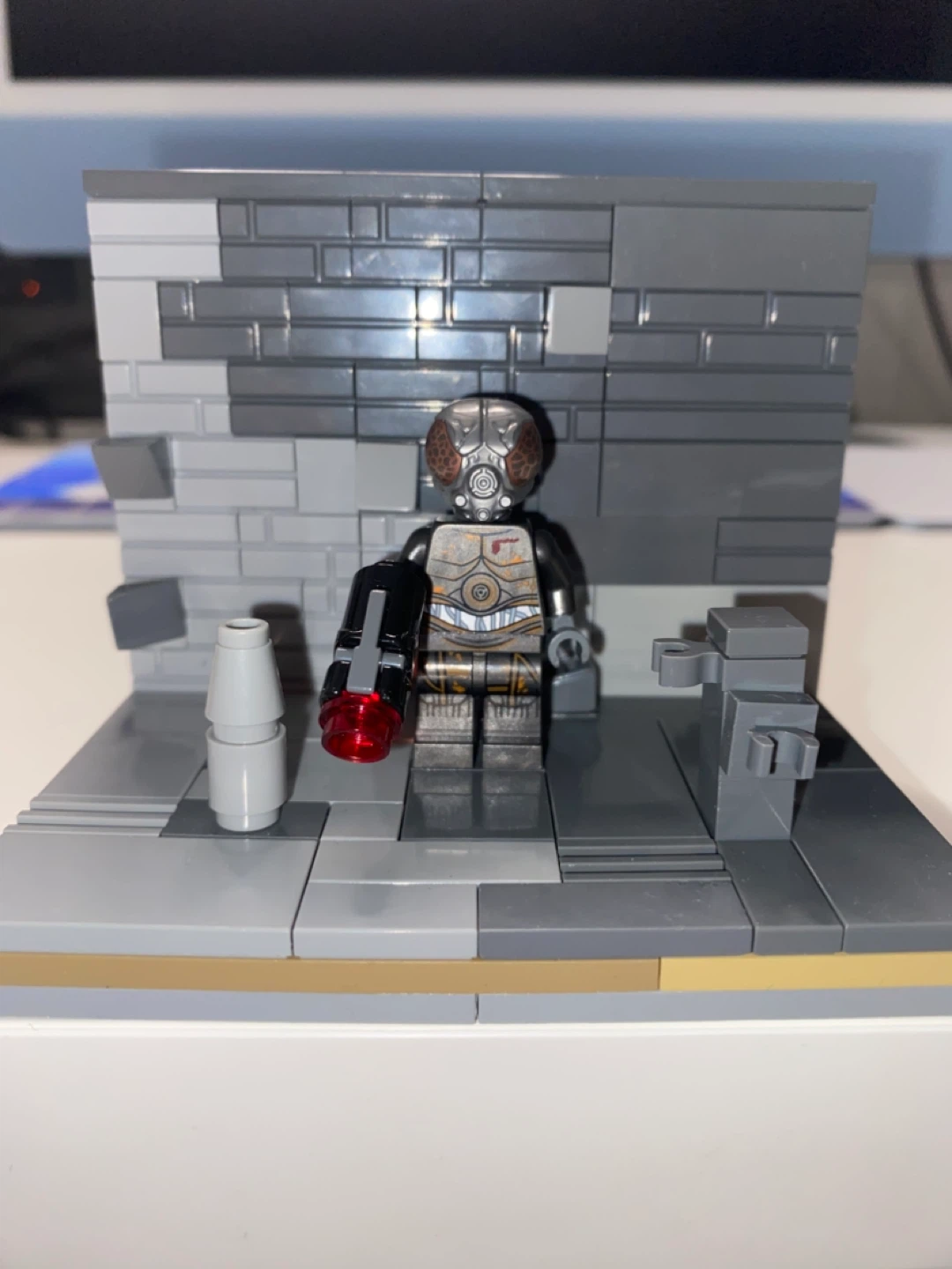 Lego Star Wars 4-LOM - sw0830