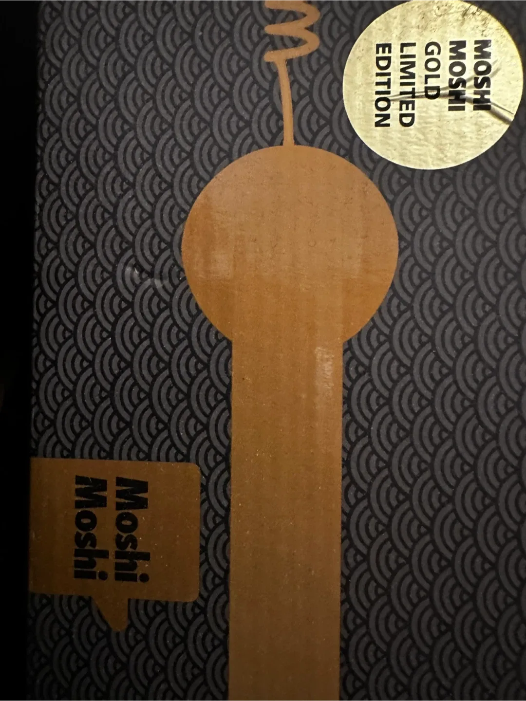 Moshi Moshi Pop Gold Limited Edition Handset image indicator(4)