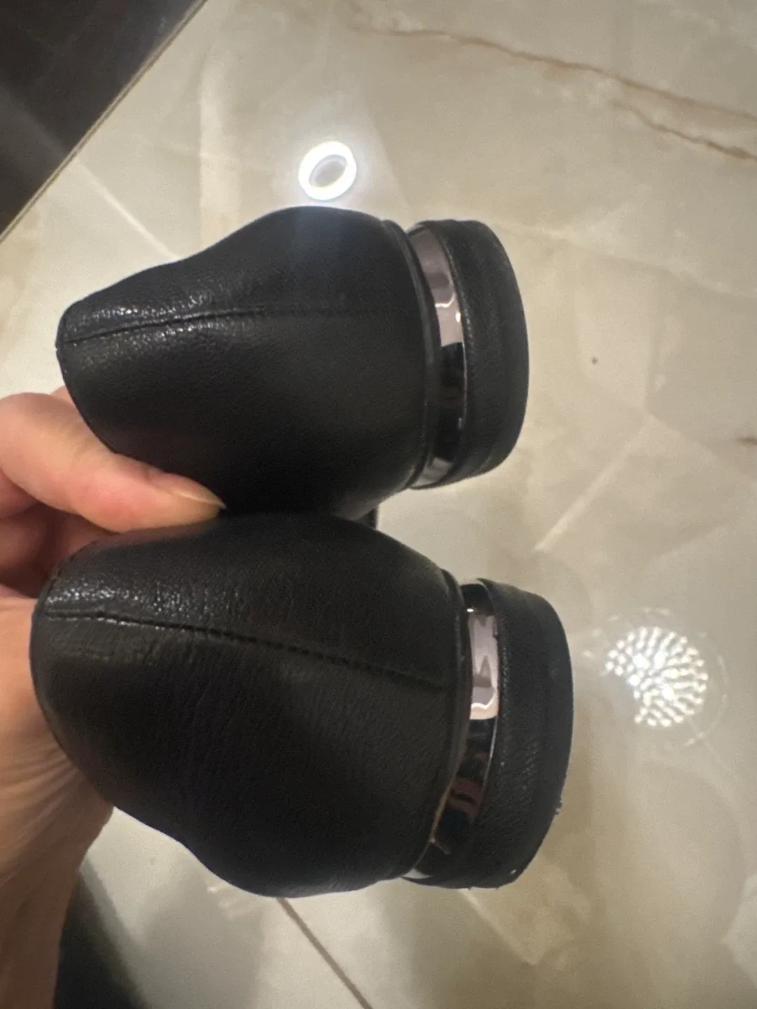 Franco Sarto Black Leather Flats - Size 7 image indicator(7)