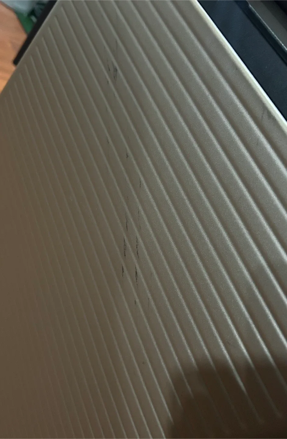 Tracker Luggage - Beige image indicator(5)