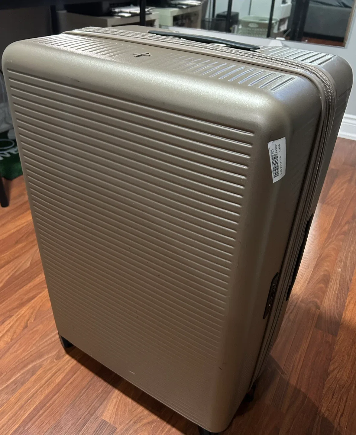 Tracker Luggage - Beige image indicator(2)