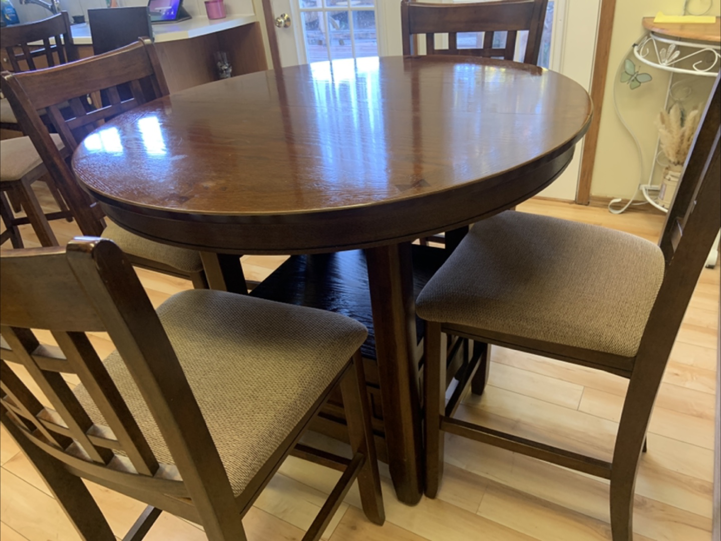 Dark Wood Round Dining Table with 6 Chairs - photo 2