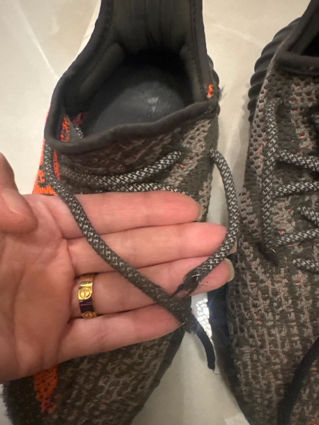 Adidas Yeezy Boost 350 V2 Beluga Used image indicator(3)