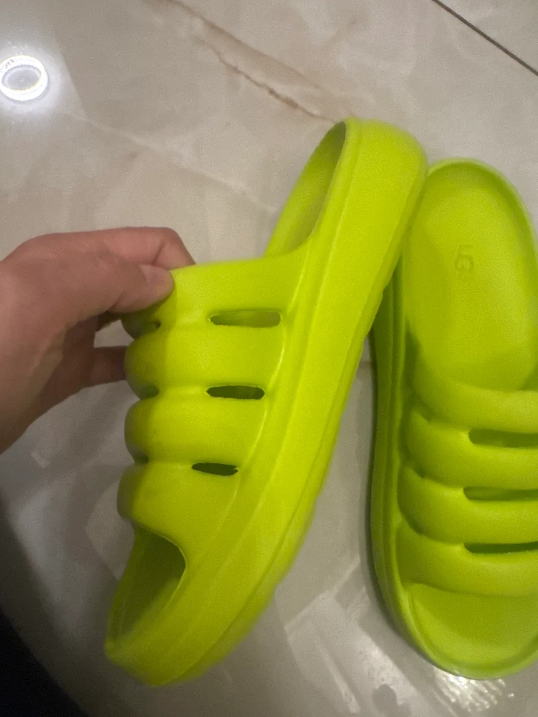 UGG Fluff Yeah Slides - Neon Green image indicator(4)