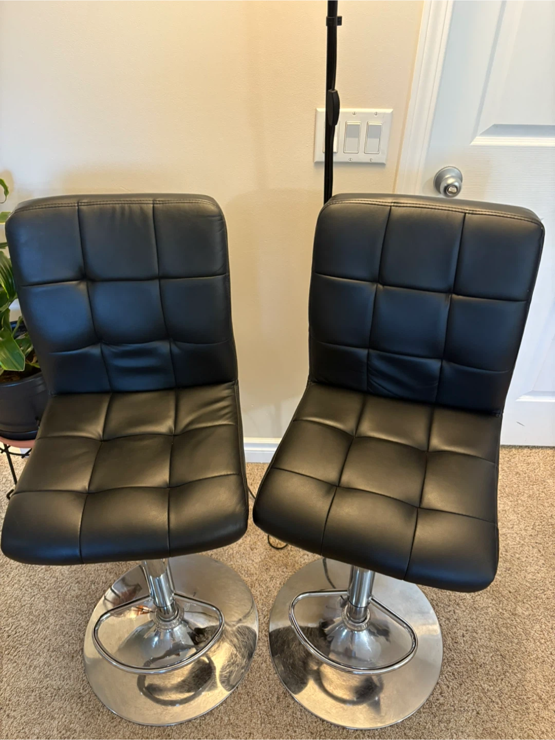 Pair of Black Bar Stools - photo 2