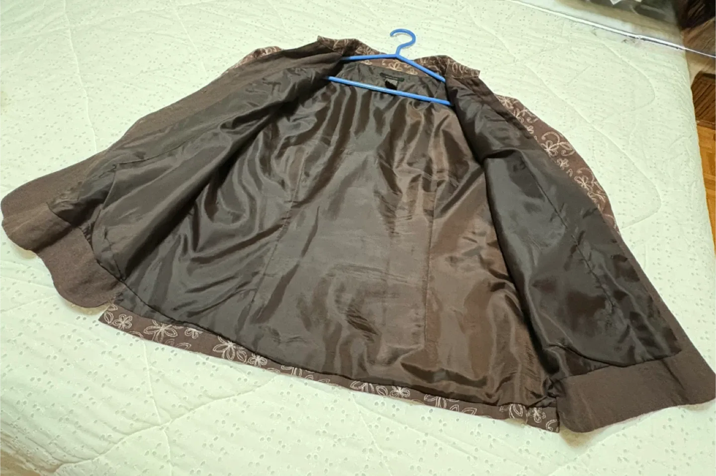 Silkland XL Brown Floral Top image indicator(4)