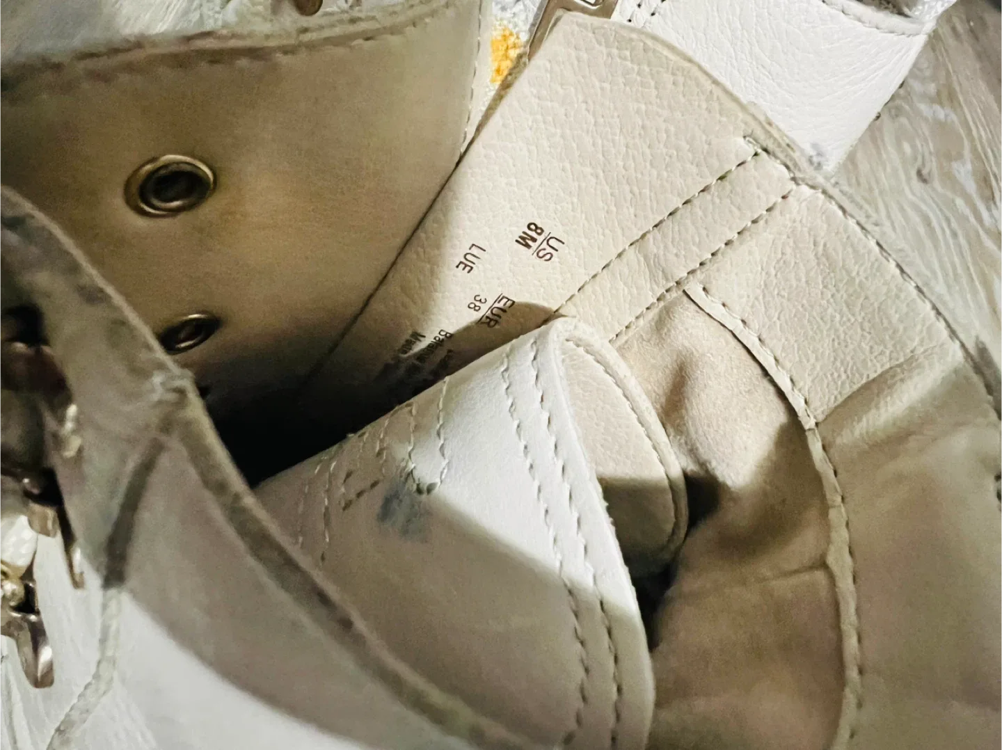 Sam Edelman LUE White Leather Boots - Size 8 image indicator(3)