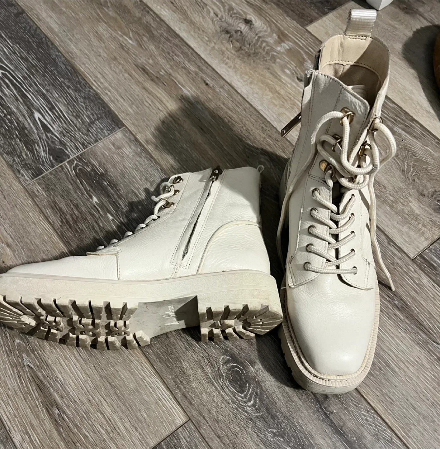 Sam Edelman LUE White Leather Boots - Size 8 image indicator(2)