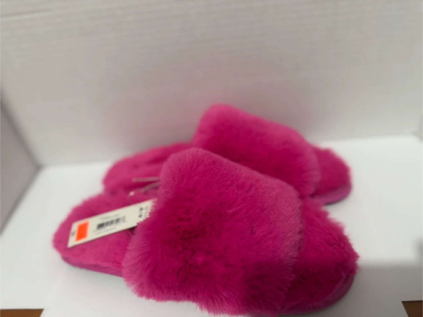Joe Fresh Pink Fuzzy Slippers - Size M/M