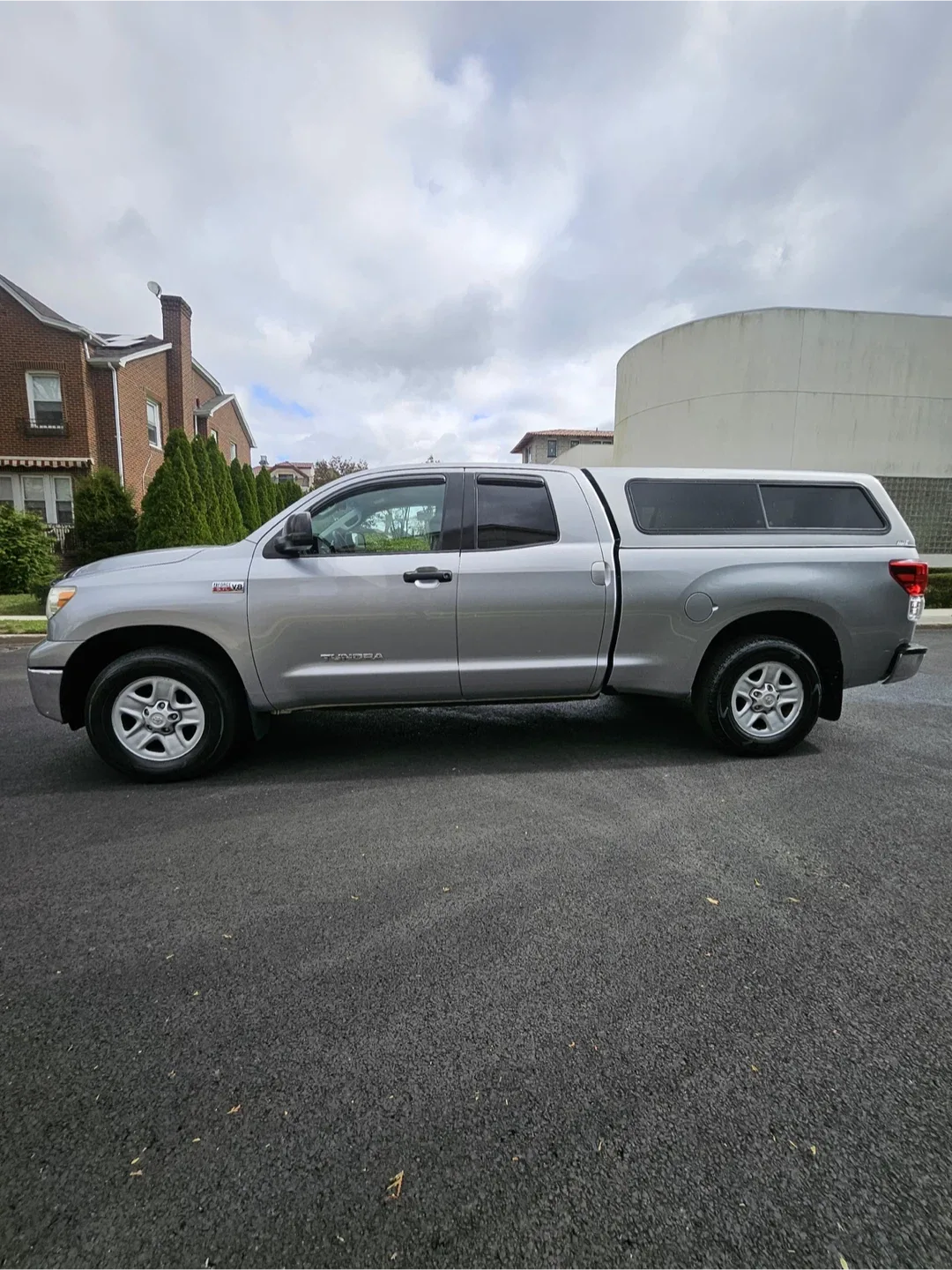 2010 Toyota tundra, quad cab, 4 x 4 image indicator(4)