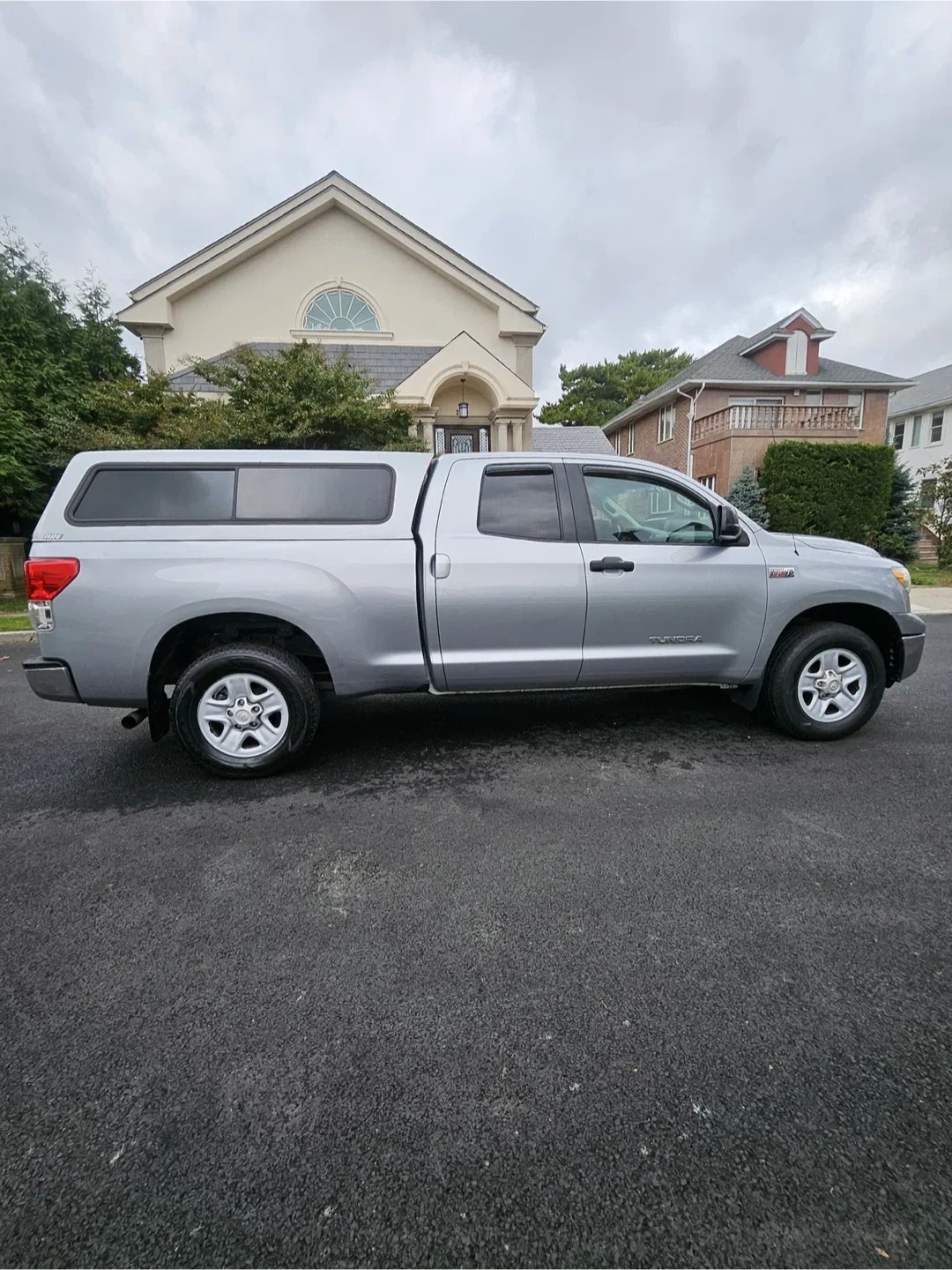 2010 Toyota tundra, quad cab, 4 x 4 image indicator(10)