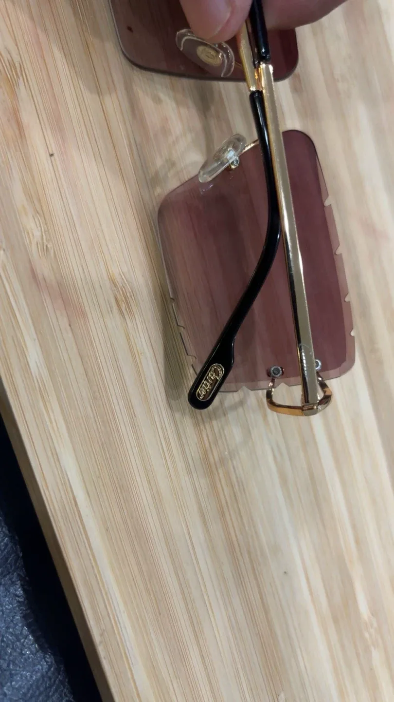 Cartier Sunglasses image indicator(2)