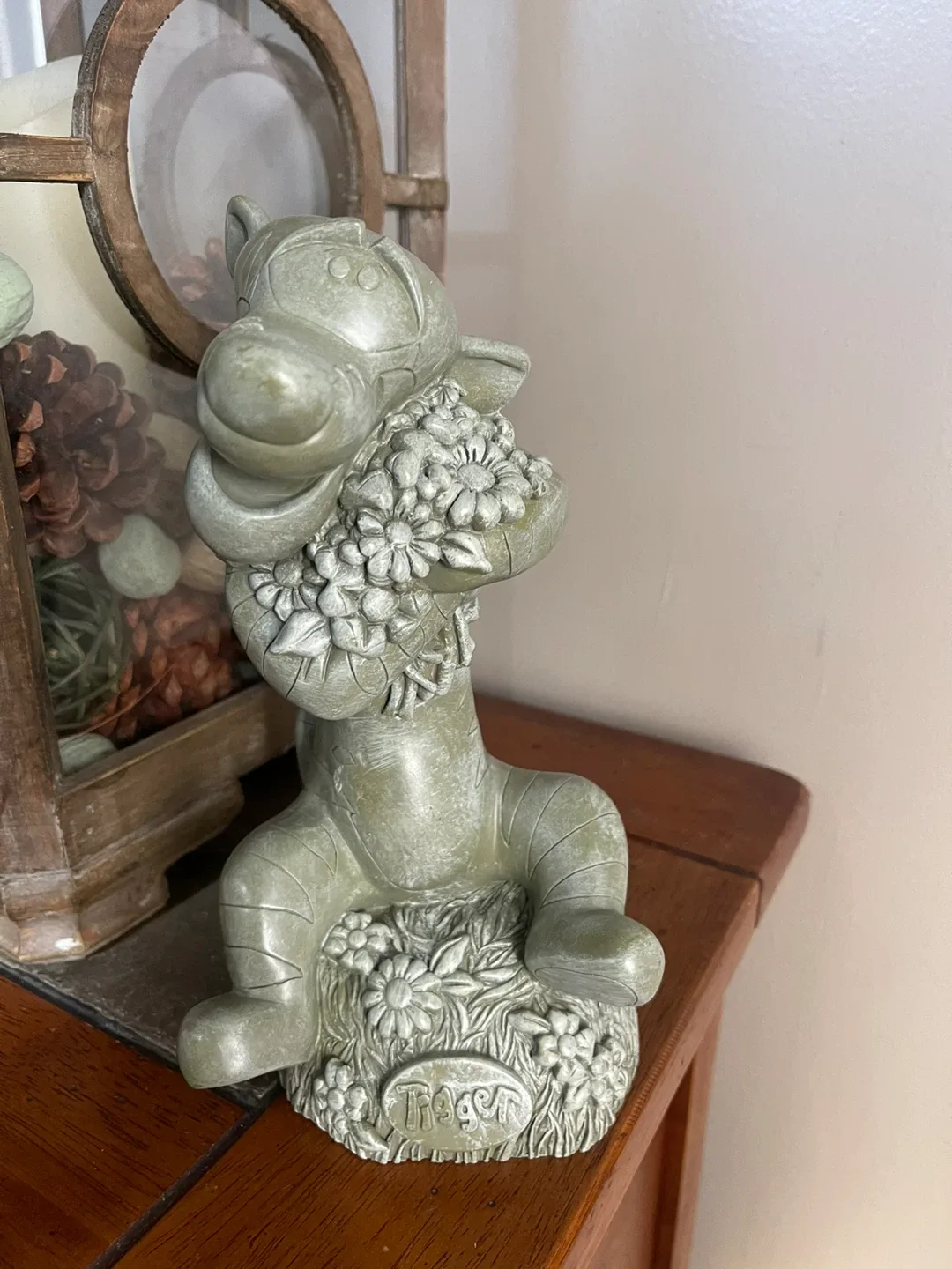 Disney Tigger Stone Resin Figurine 🥕 thumbnail
