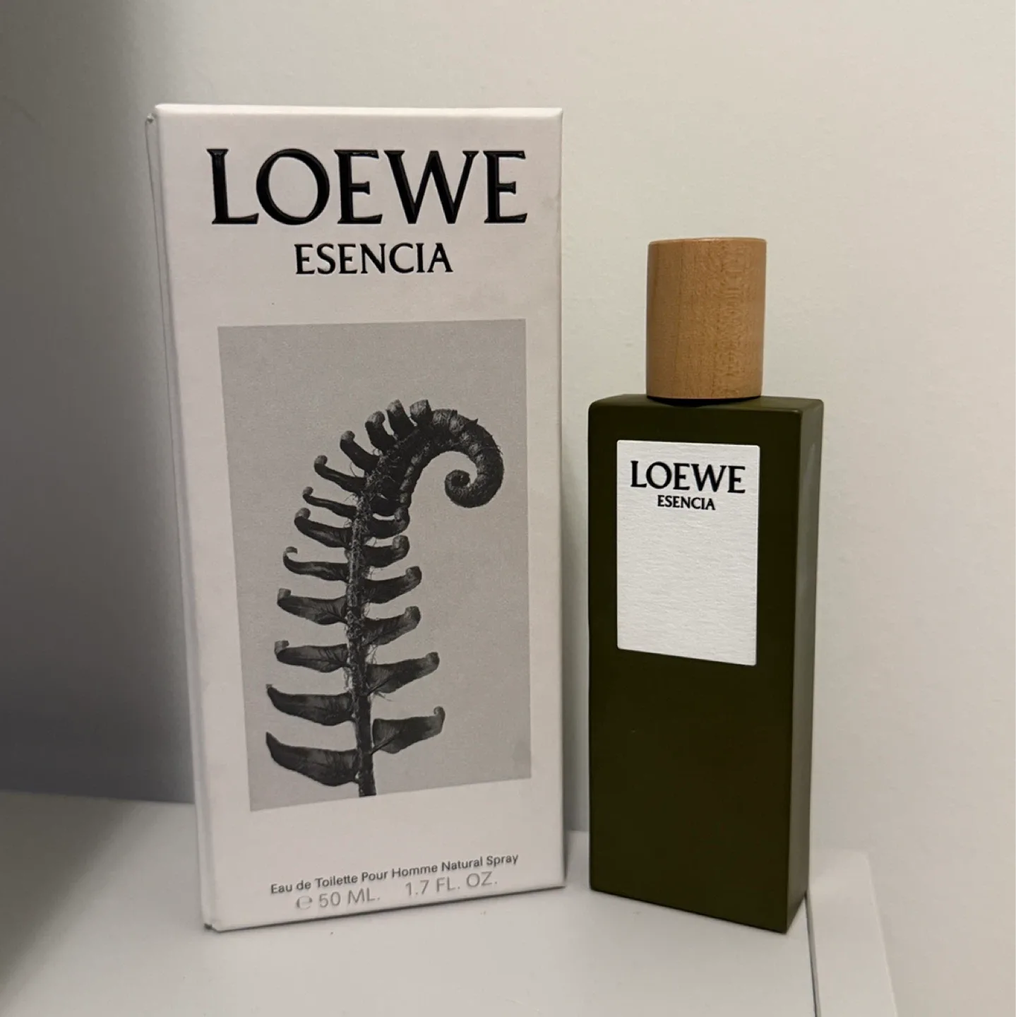 Loewe Esencia EDT pour homme 50ml thumbnail