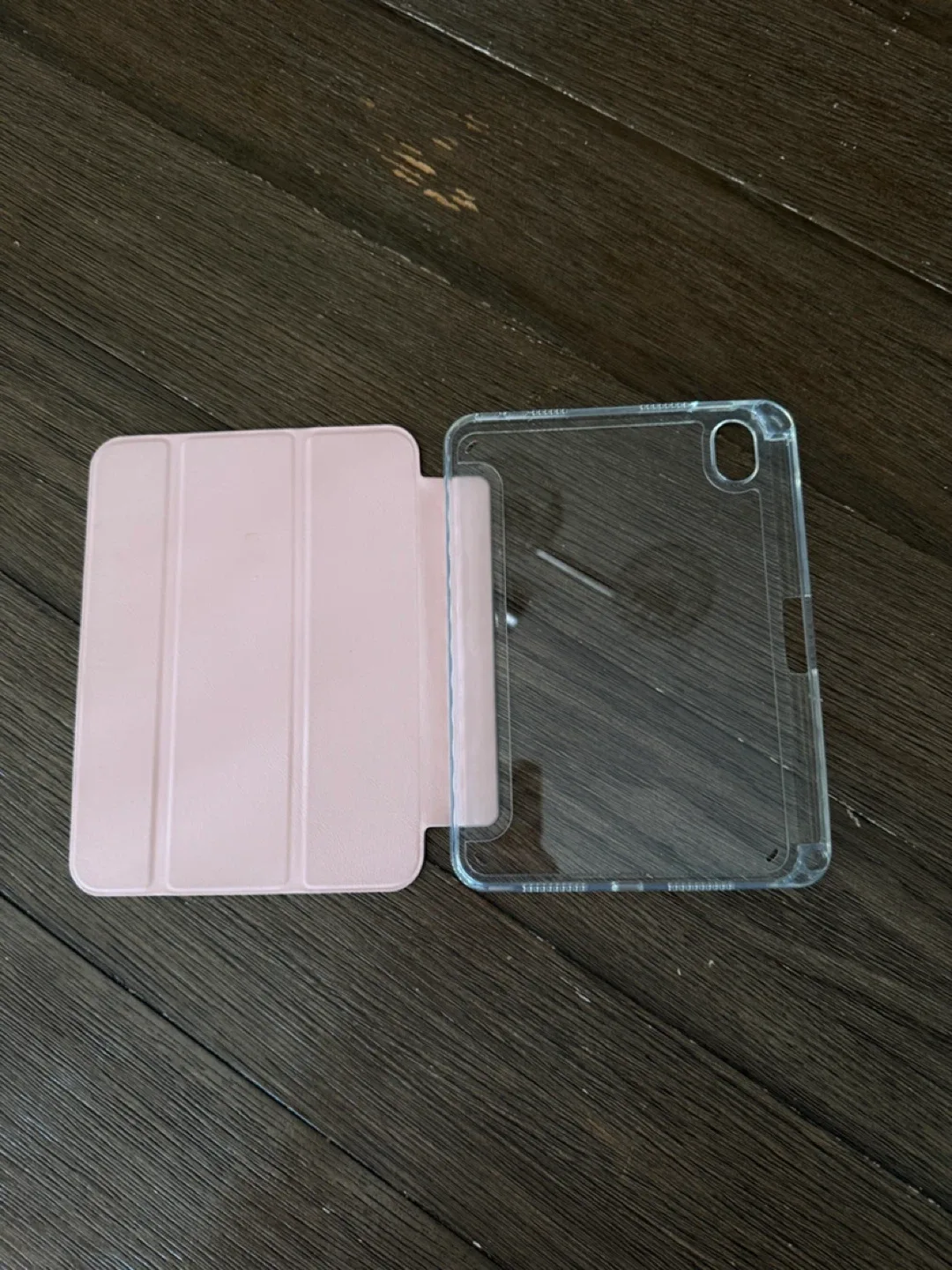 Apple iPad mini with Case image indicator(3)