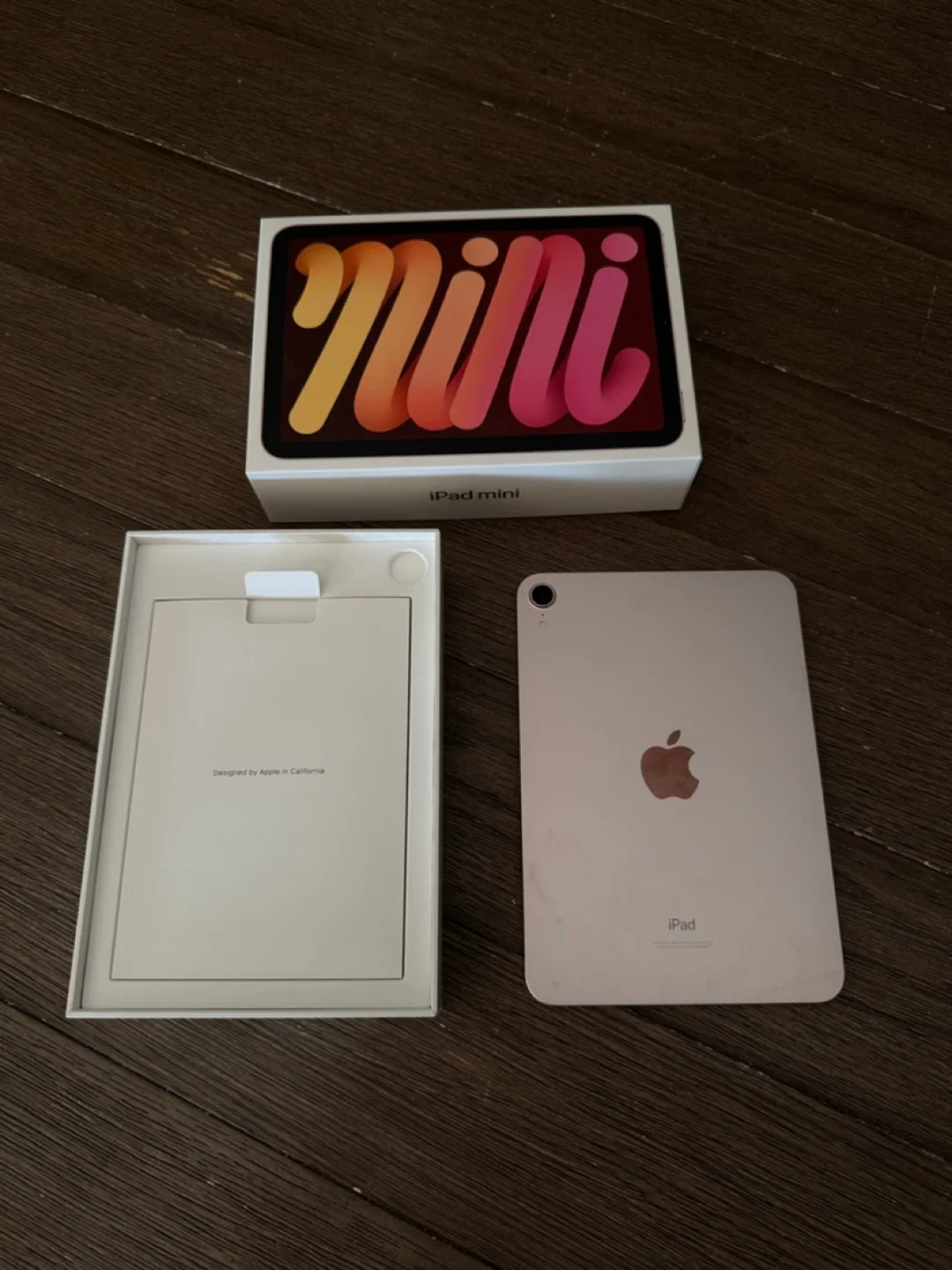 Apple iPad mini with Case image indicator(6)