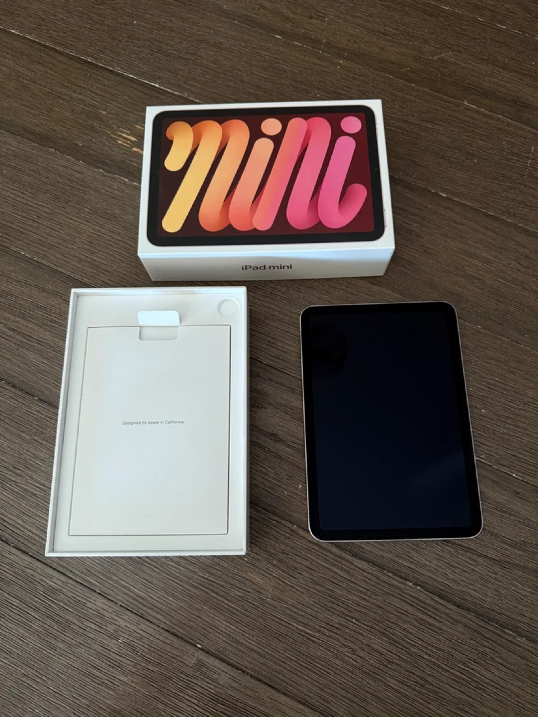 Apple iPad mini with Case image indicator(7)