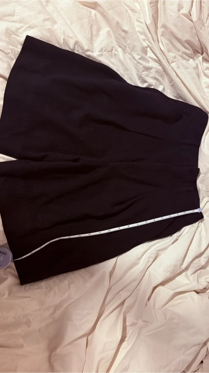 Uniqlo Wide Leg Cropped Pants - Size 6 thumbnail