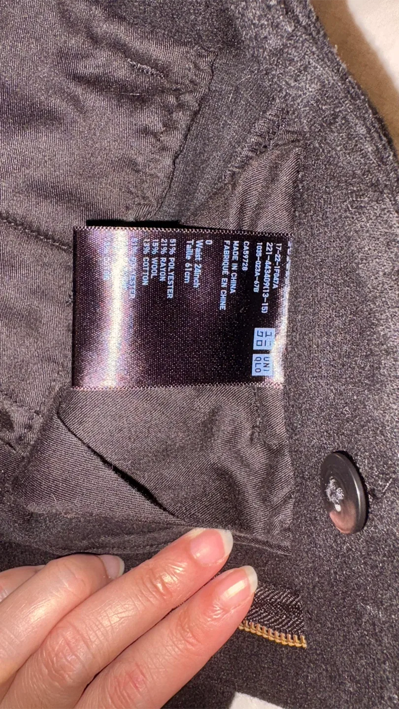 Uniqlo Wide Leg Cropped Pants - Size 6 image indicator(4)