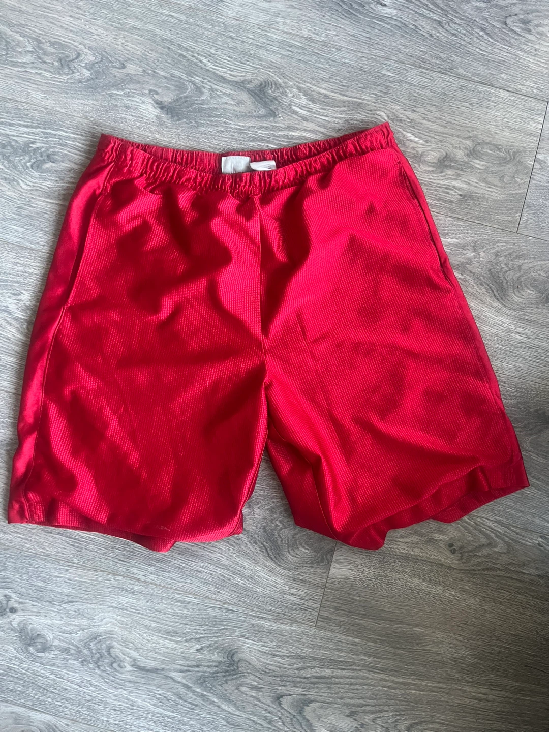 Men’s L Red Athletic Shorts
