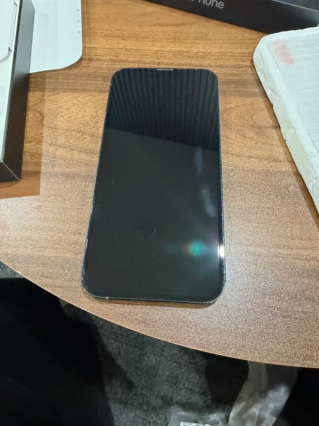 iPhone 13 Pro Max - photo 2