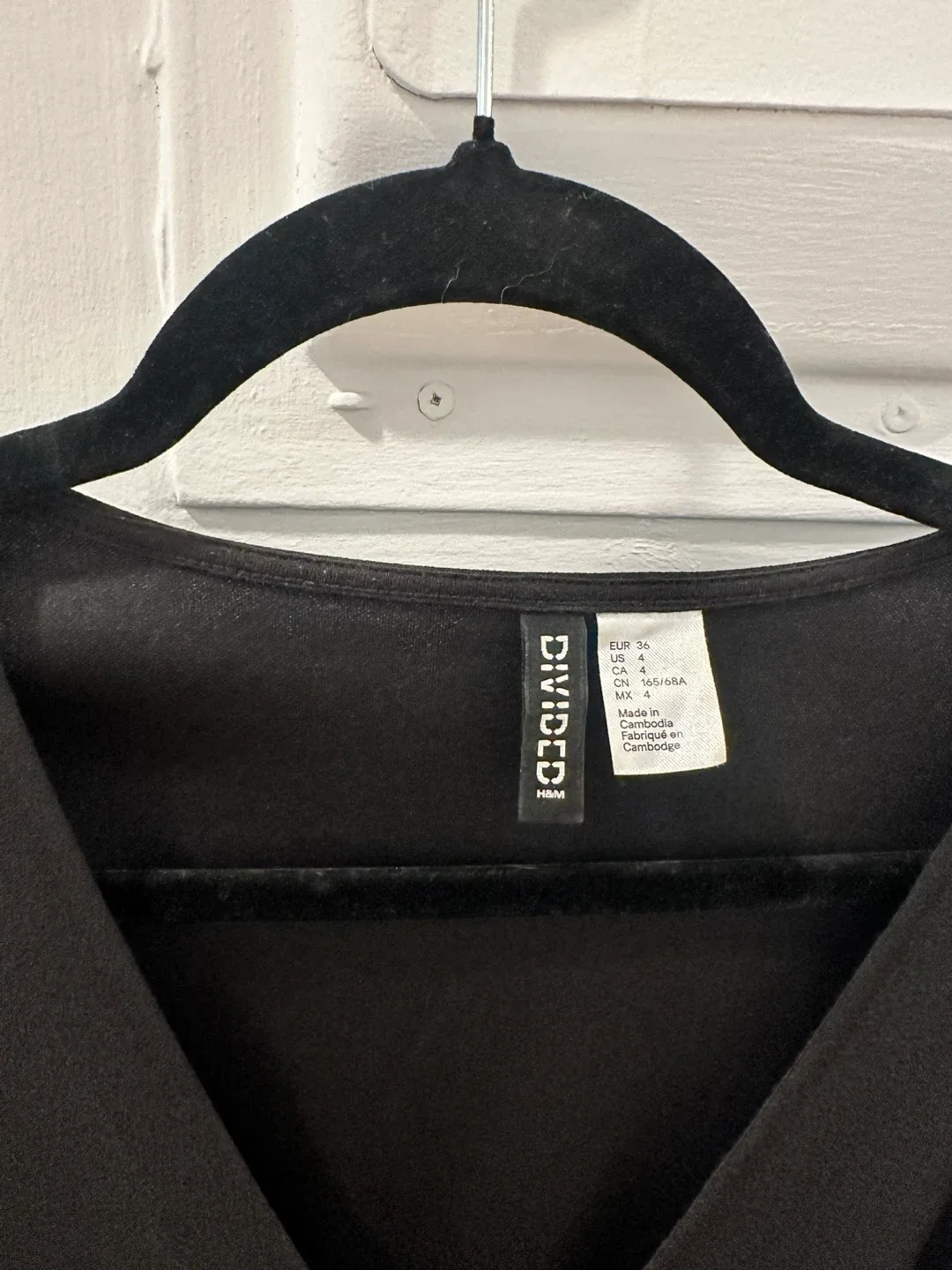 H&M Divided Black Romper - Size 4 image indicator(2)