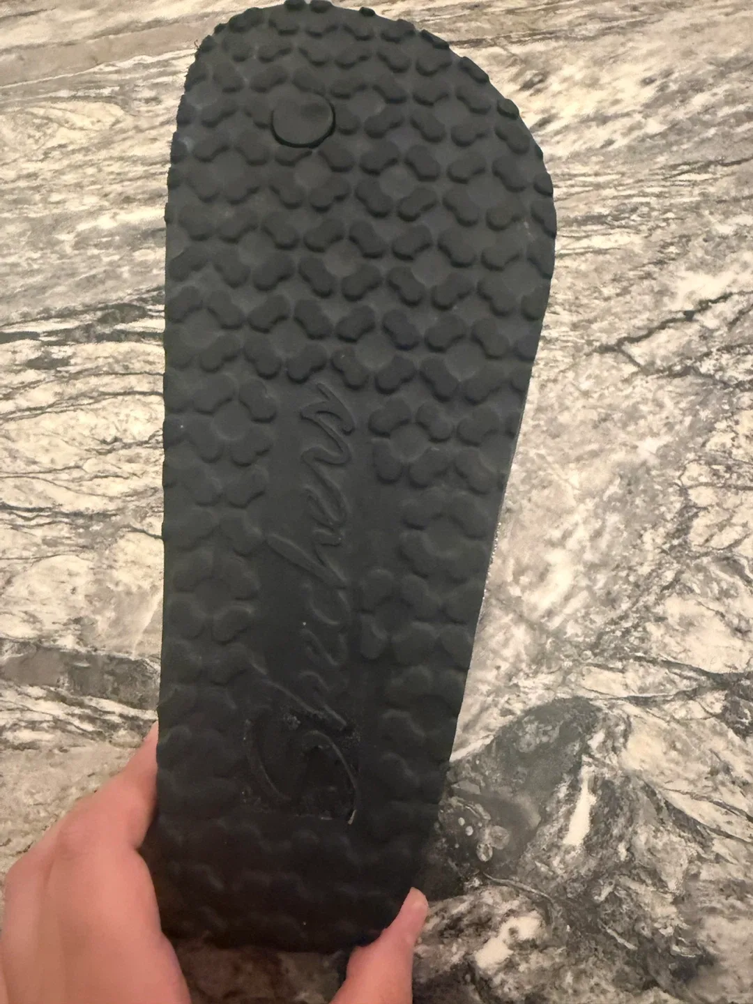 Skechers Luxe Foam Flip Flops - Size 7 image indicator(4)