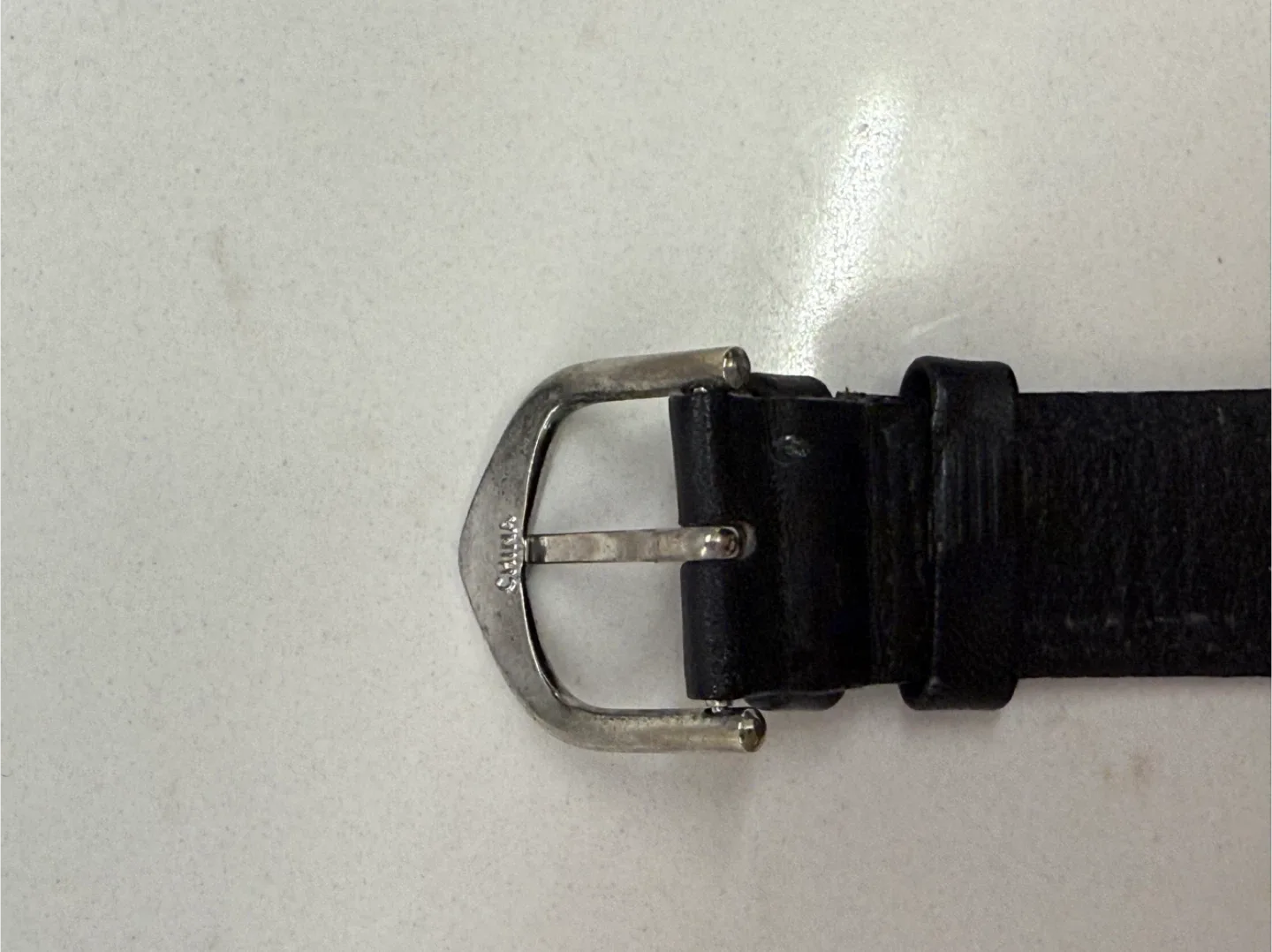 Camel Watch with Leather Band image indicator(5)