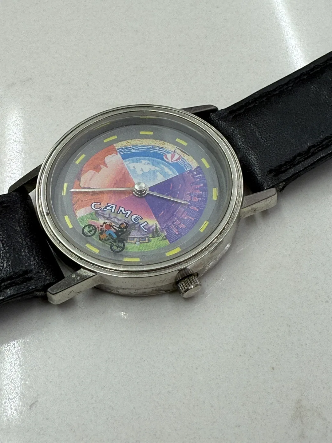 Camel Watch with Leather Band image indicator(2)