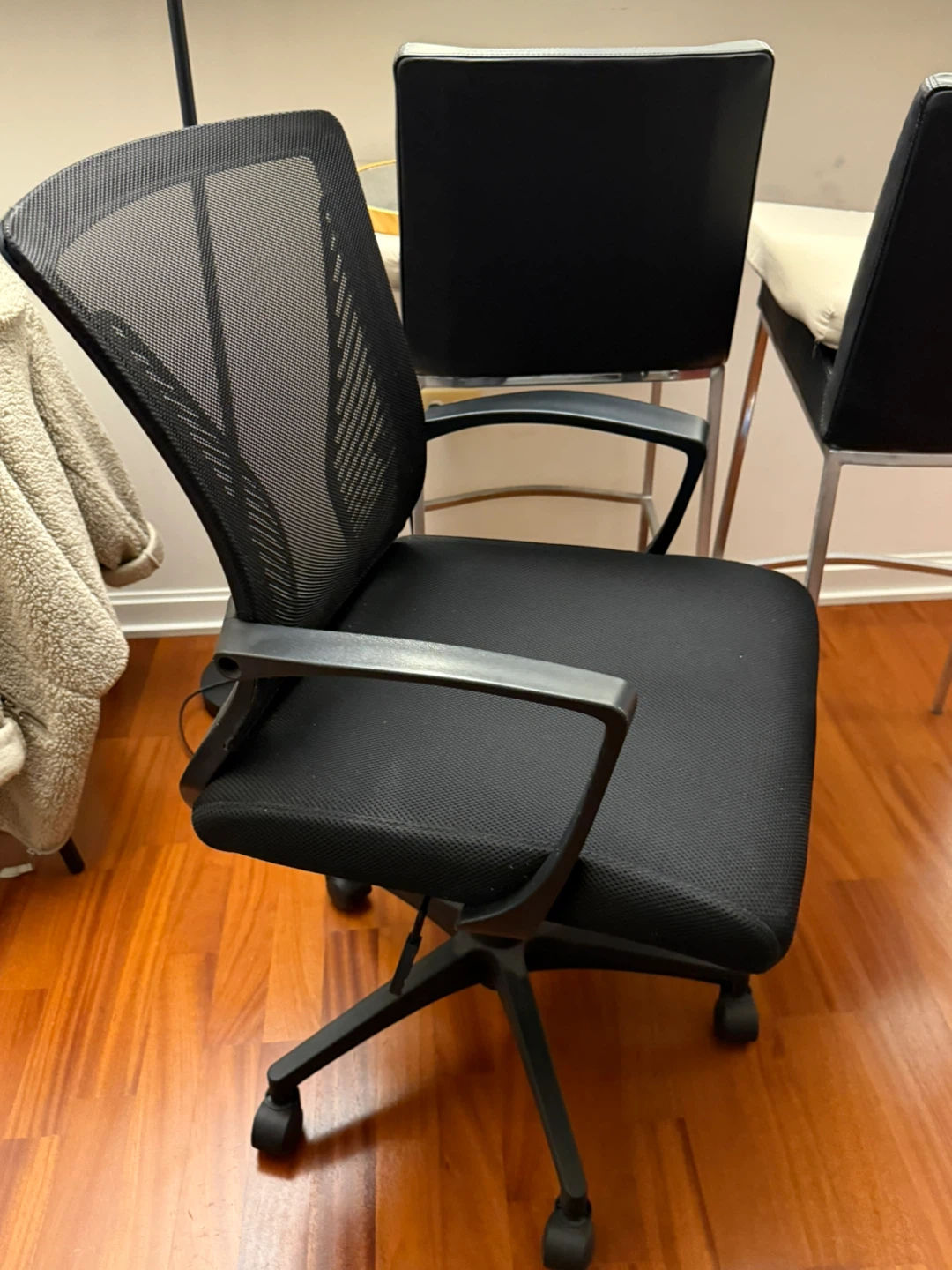 Black Mesh Office Chair