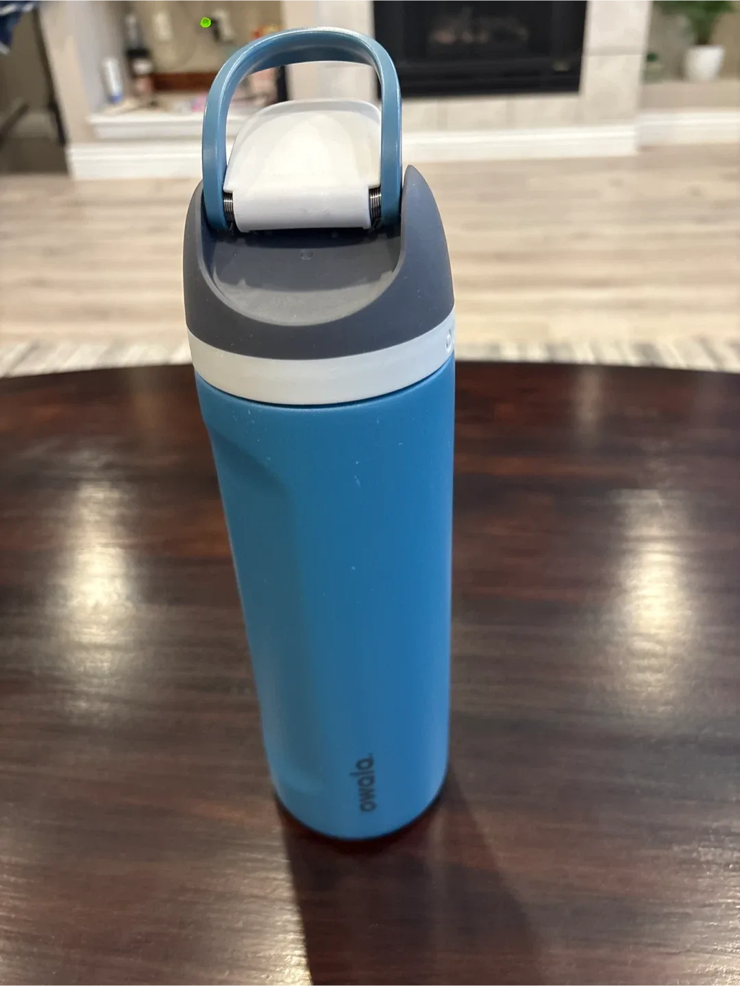 Owala FreeSip Water Bottle - Blue image indicator(2)