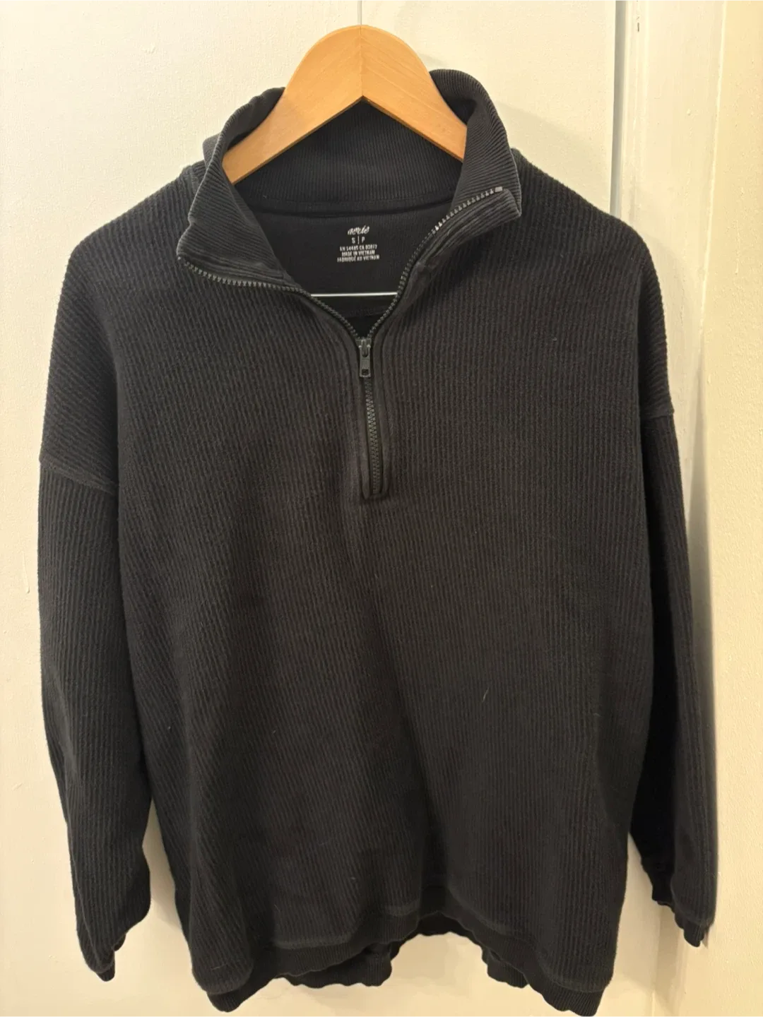 Womens “Aerie” quarter zip thumbnail