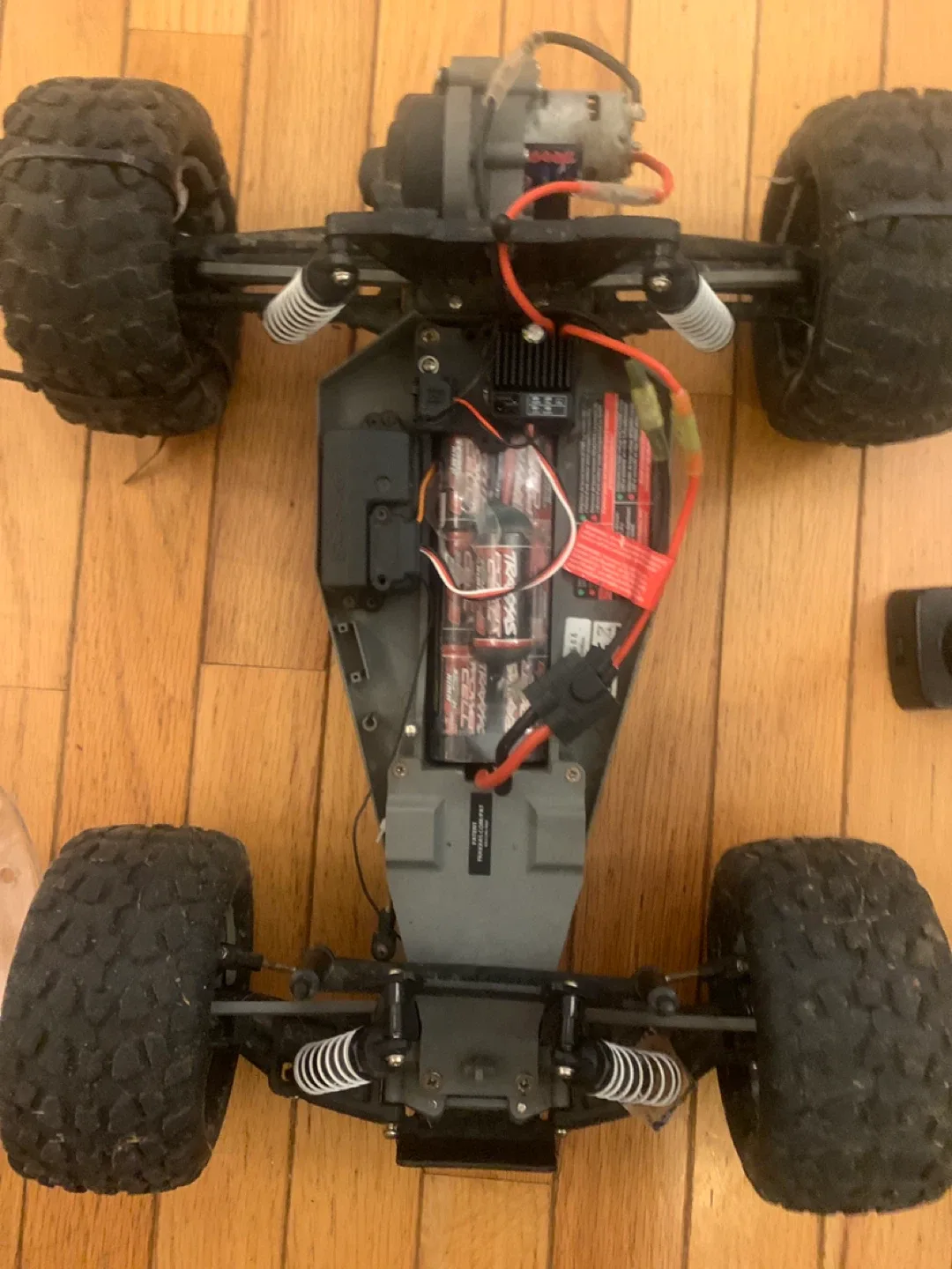 Traxxas Rustler Rwd Stadium car image indicator(2)