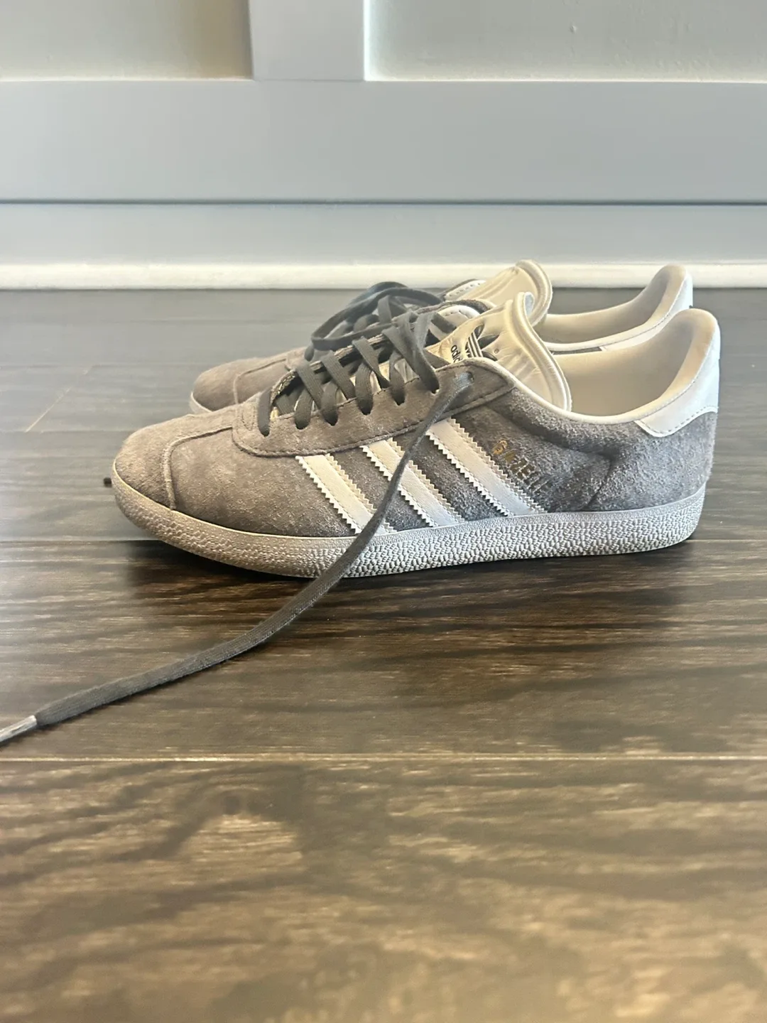 Adidas Gazelle Grey Suede Sneakers - US 6 thumbnail