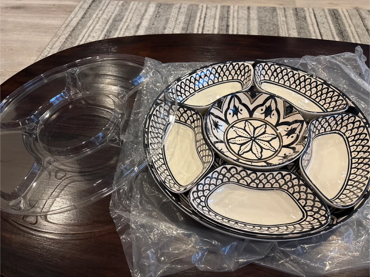 New Tagine Round Serving Tray image indicator(3)