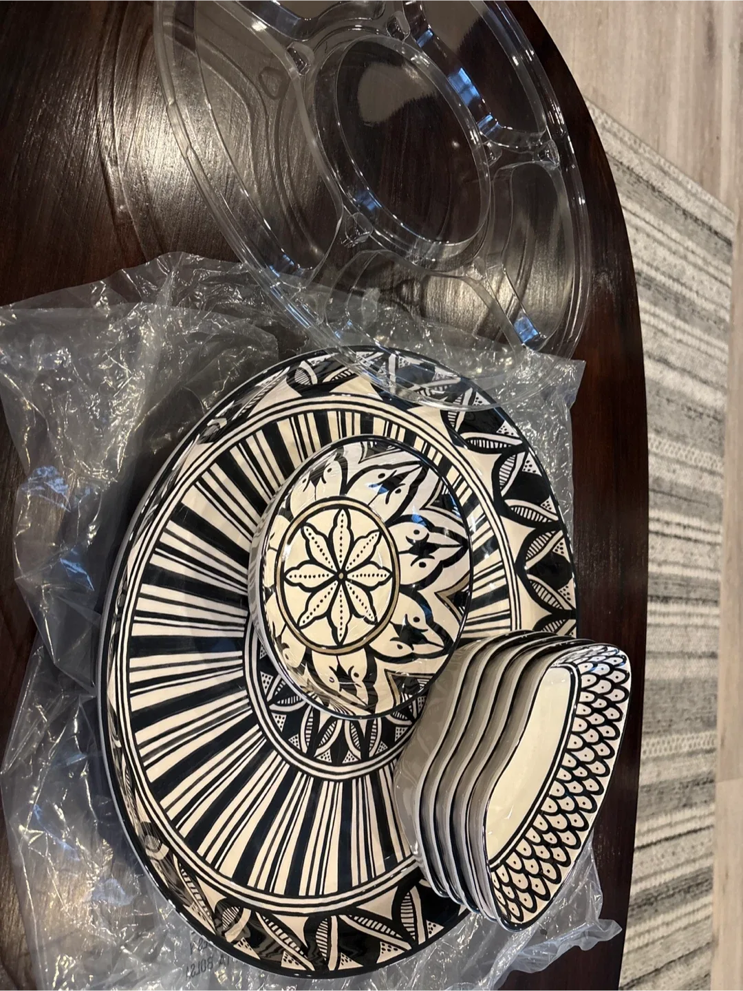 New Tagine Round Serving Tray image indicator(6)