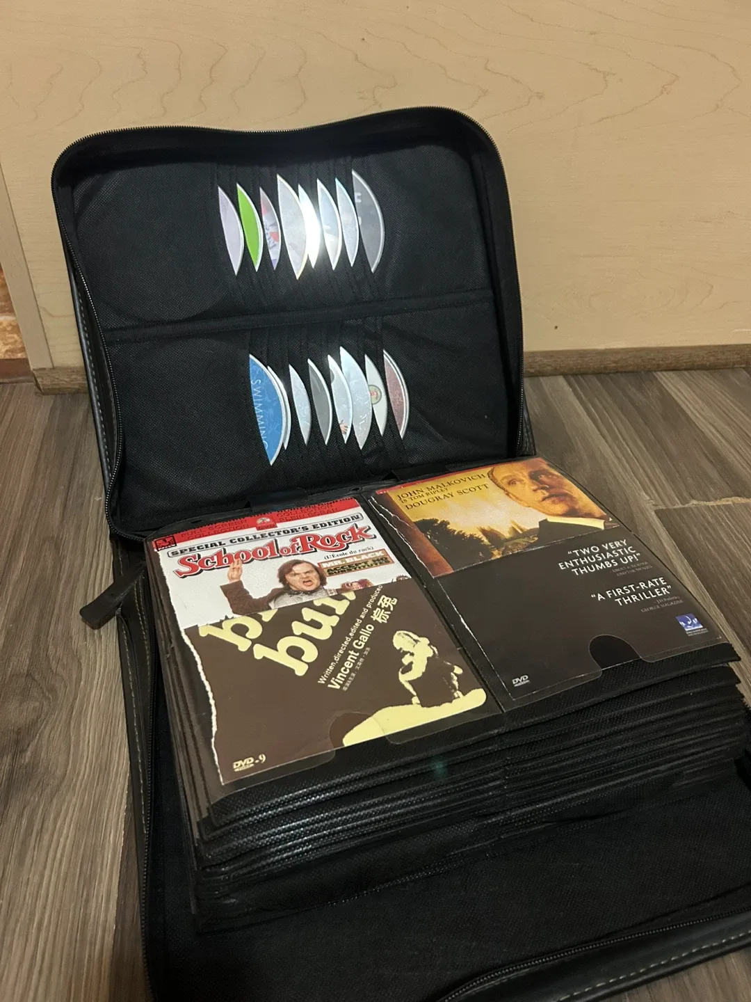 DVD/CD Carrying Case