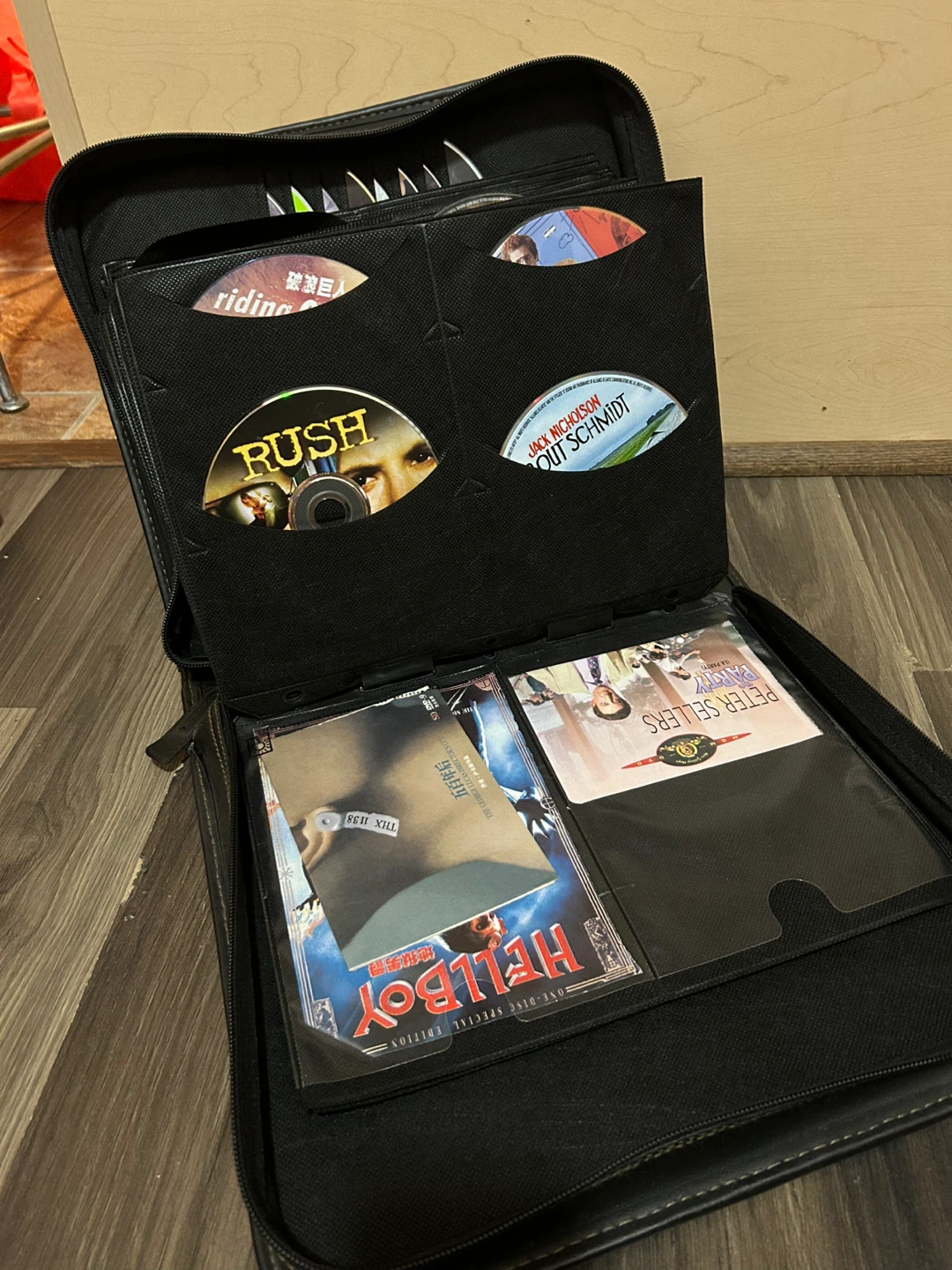 DVD/CD Carrying Case - photo 2