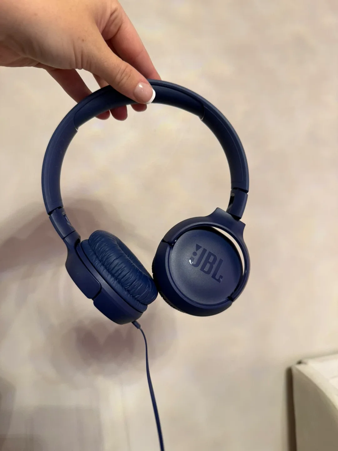JBL Wired On-Ear Headphones - Blue image indicator(3)